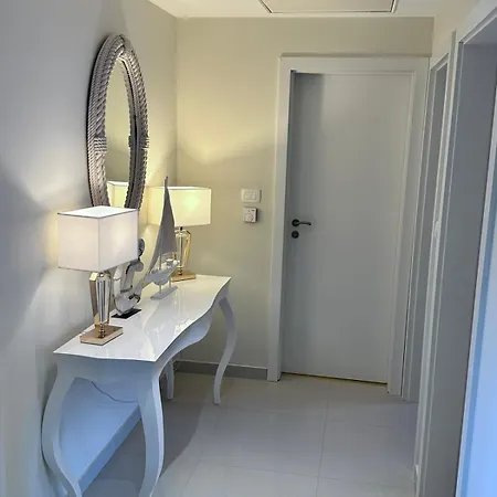 Apartament Islandsea - High End Retreat With Breathtaking Sea Views *