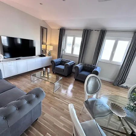 Apartament Islandsea - High End Retreat With Breathtaking Sea Views