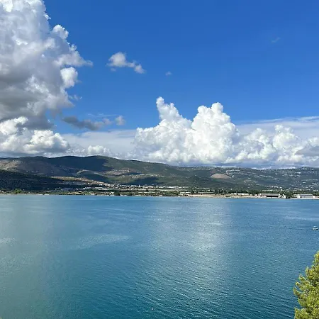 Islandsea - High End Retreat With Breathtaking Sea Views *