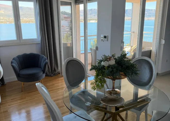 Islandsea - High End Retreat With Breathtaking Sea Views